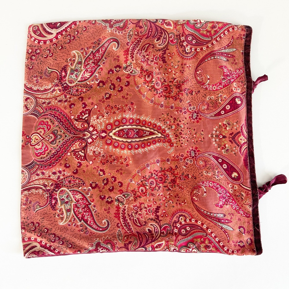 JLA Home Burgundy Silk Paisley Velvet Trim Boho Luxury Pillow Sham 21"‎ x 21"